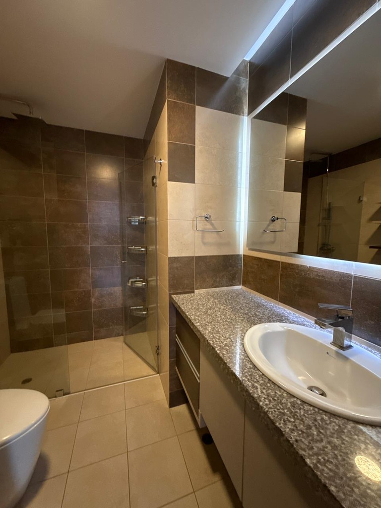 Suite con Hermosa Vista en Alquiler Sector El Bosque 