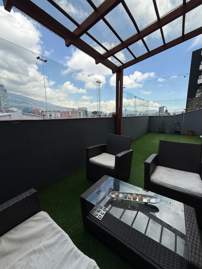 Suite de Oportunidad en Venta Sector La Carolina