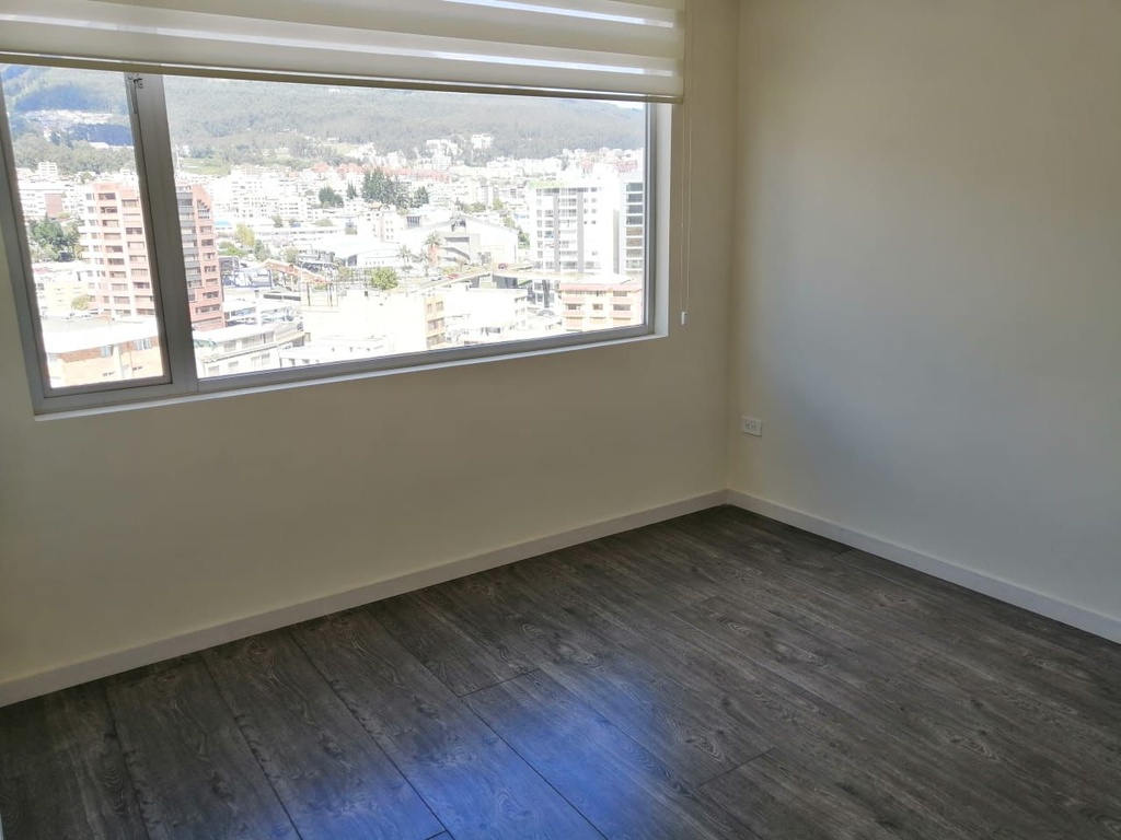 Departamento con Hermosa Vista en Venta Sector La Carolina