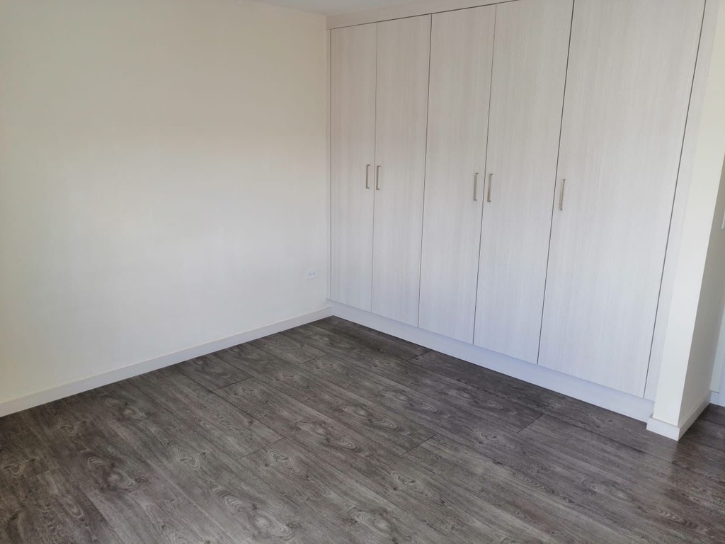 Departamento con Hermosa Vista en Venta Sector La Carolina