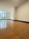 Departamento con Excelente Ubicación en Alquiler Sector República del Salvador 