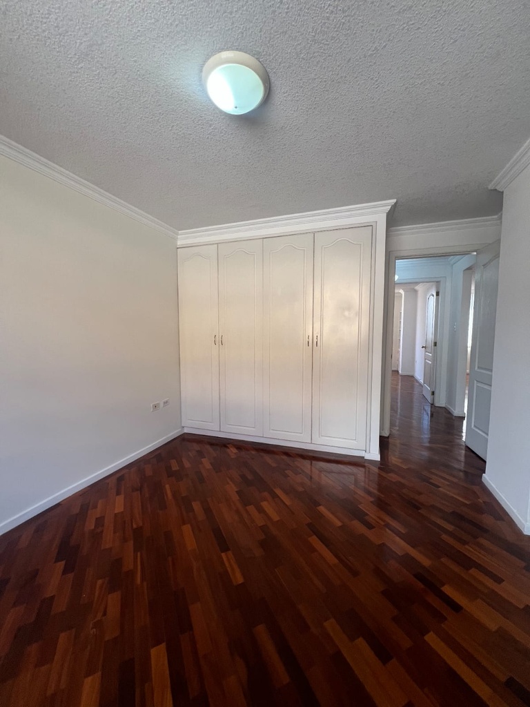  Departamento con Excelente Ubicación en Alquiler Sector La Carolina 