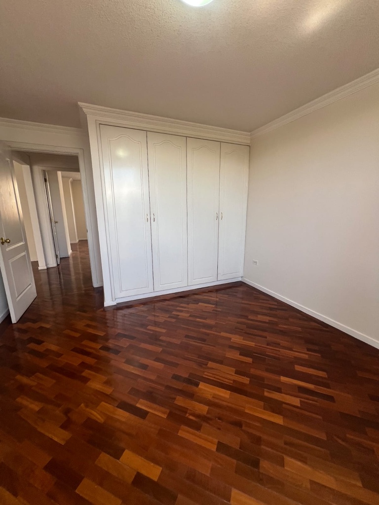  Departamento con Excelente Ubicación en Alquiler Sector La Carolina 