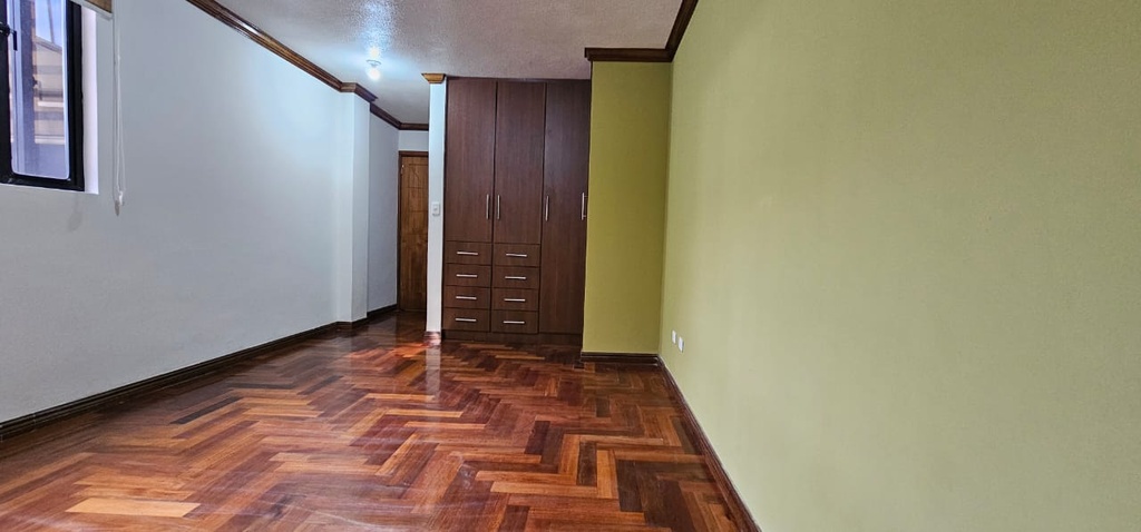 Departamento Amplio de 3 Dormitorios en Alquiler Sector Real Audiencia