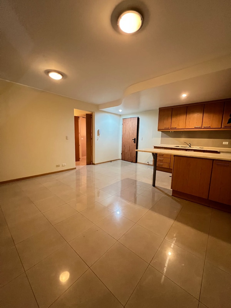 Departamento con Hermosa Vista en Alquiler Sector La Carolina 