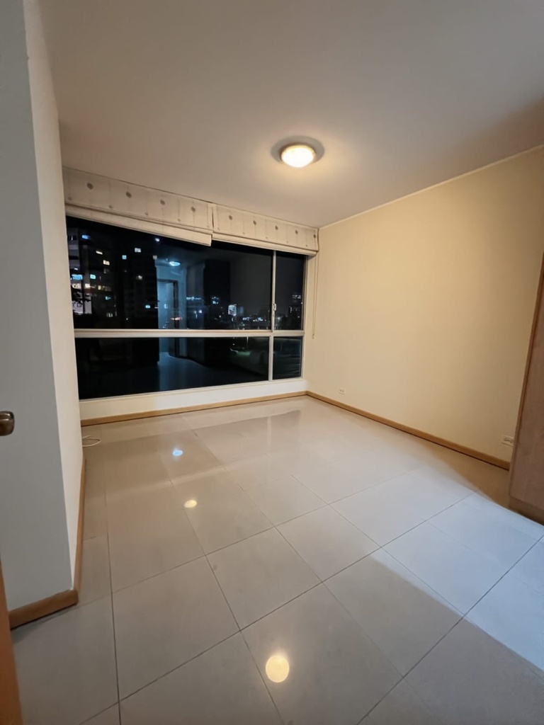 Departamento con Hermosa Vista en Alquiler Sector La Carolina 