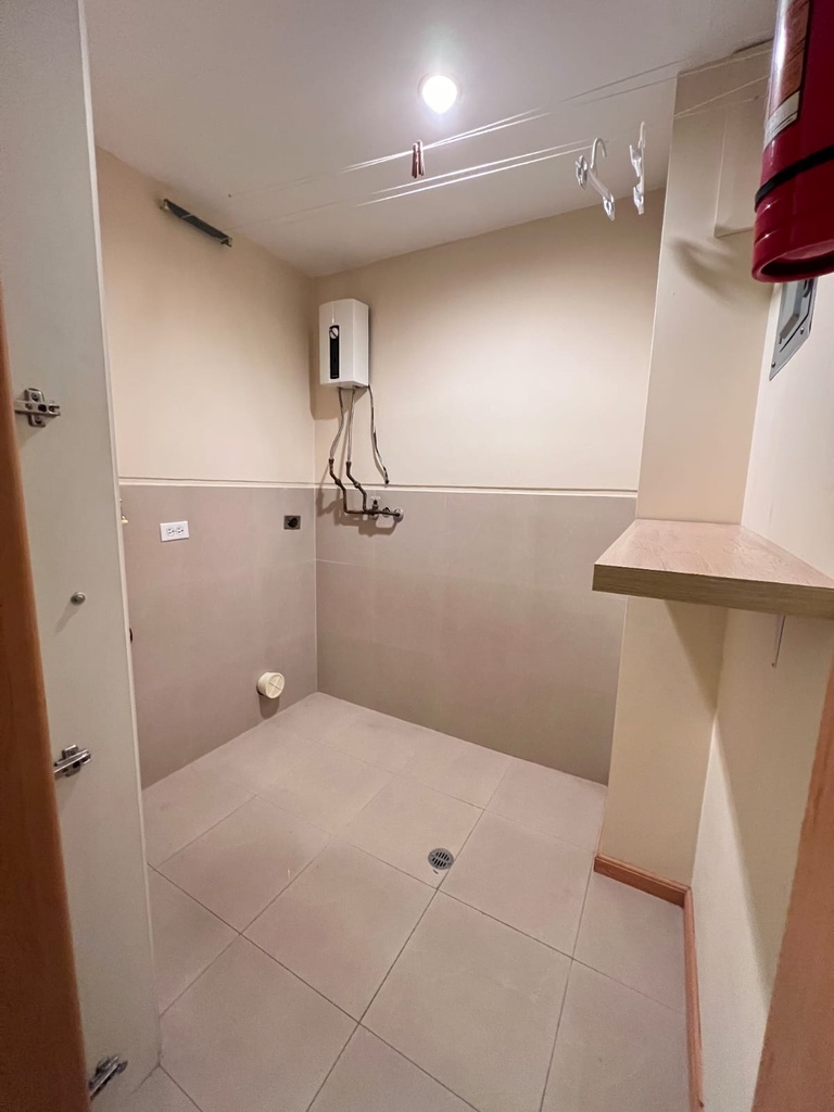 Departamento con Hermosa Vista en Alquiler Sector La Carolina 