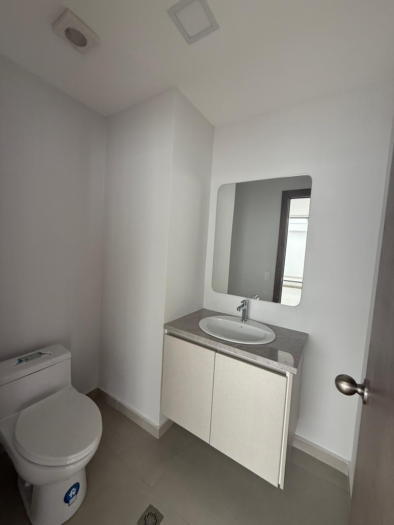 Local con Ubicación Estratégica en Alquiler Sector El Batán