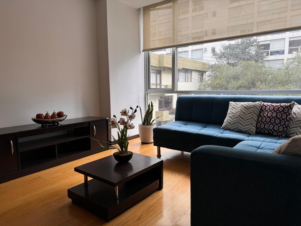 Suite con Excelente Ubicación en Alquiler Sector República del Salvador