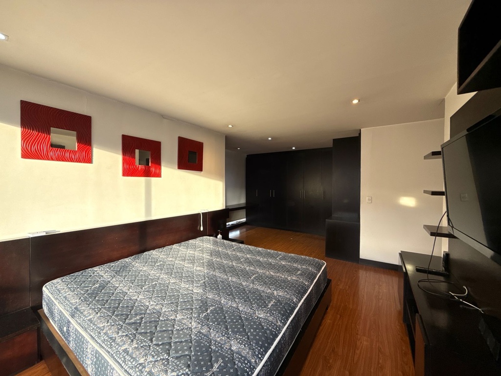 Departamento con Hermosa Vista en Alquiler Sector La Pradera