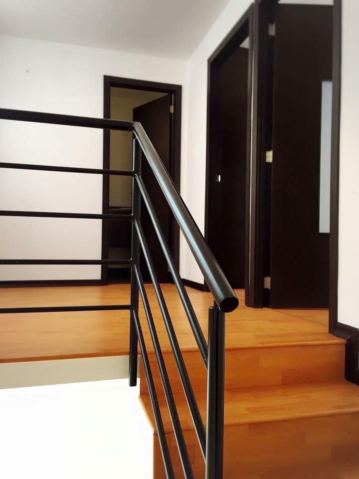 Casa Amplio de 3 Dormitorios en Alquiler Sector Valle de los Chillos