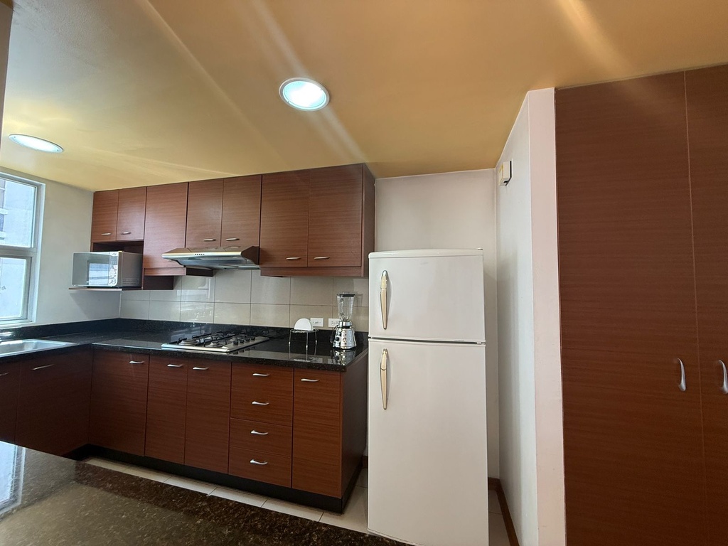 Suite de Oportunidad en Alquiler Sector 12 De Octubre 