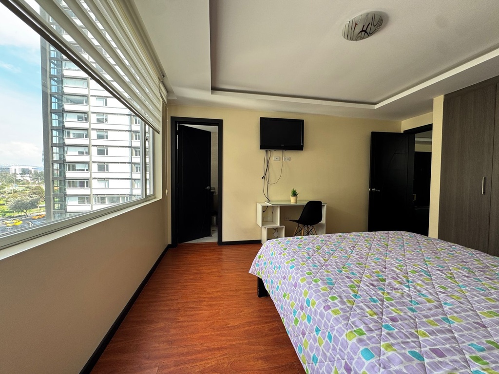 Alquiler - Suite Amoblada - 1.5 Baños, con Excelente Ubicación en Sector República del Salvador