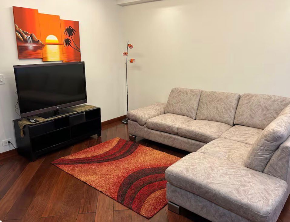 Suite con Excelente Ubicación en Alquiler Sector República del Salvador