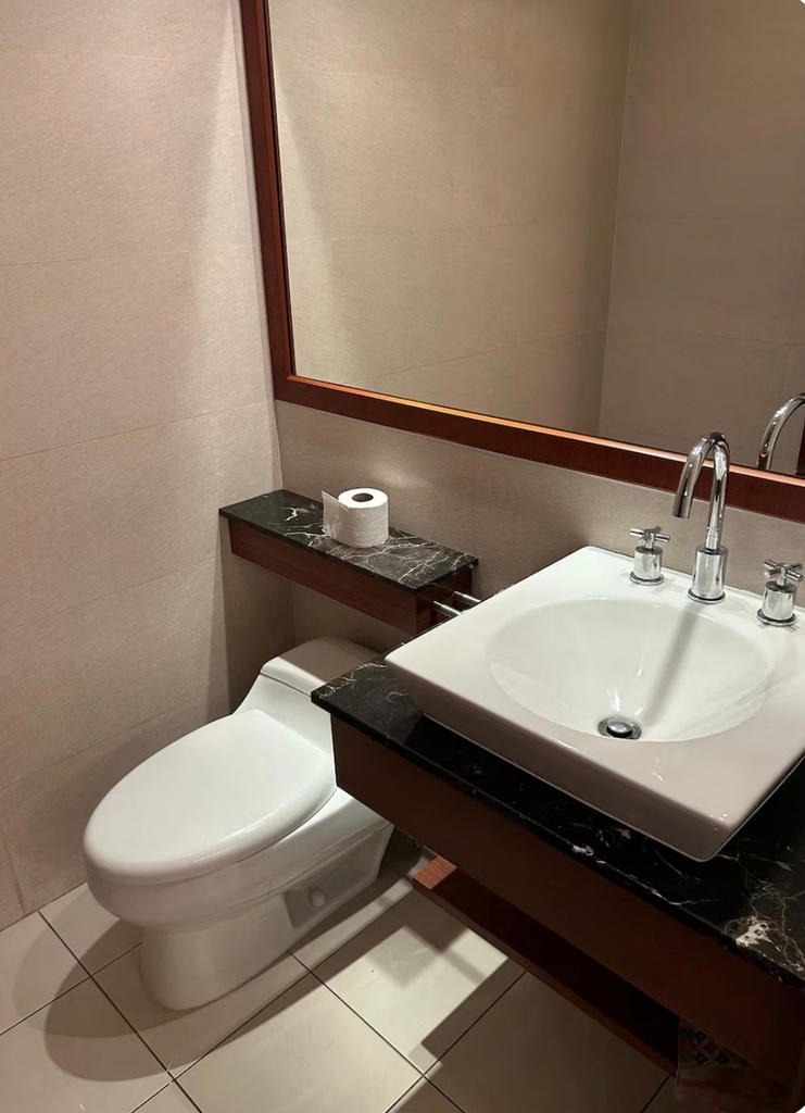 Suite con Excelente Ubicación en Alquiler Sector República del Salvador