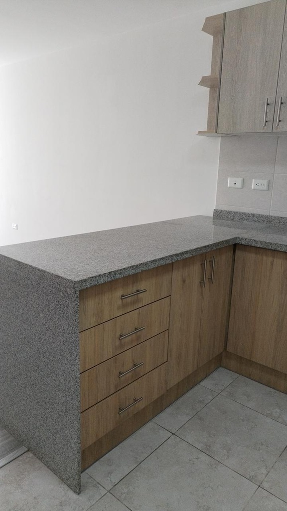 Departamento con Ubicación Estratégica en Alquiler Sector El Inca 