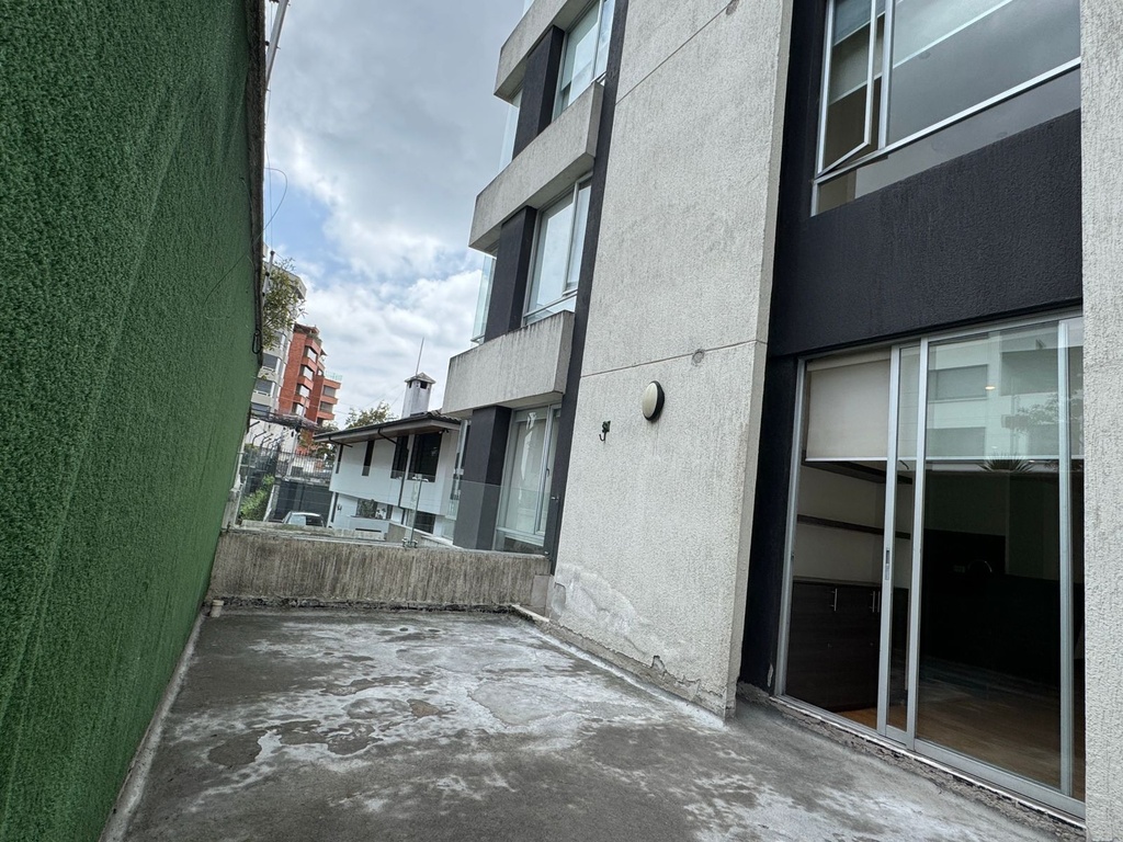 Departamento Amplio de 2 Dormitorios en Alquiler Sector Bellavista