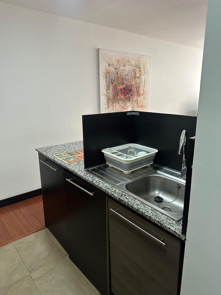 Departamento de 2 Dormitorios con Excelente Ubicación en Alquiler Sector República del Salvador