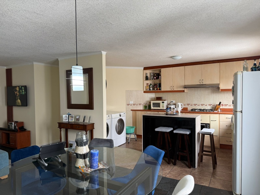 Departamento Amplio de 2 Dormitorios en Venta Sector San Fernando, Florida Alta