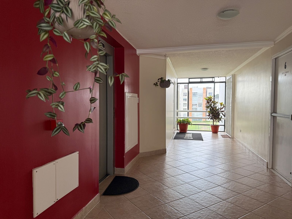 Departamento Amplio de 2 Dormitorios en Venta Sector San Fernando, Florida Alta