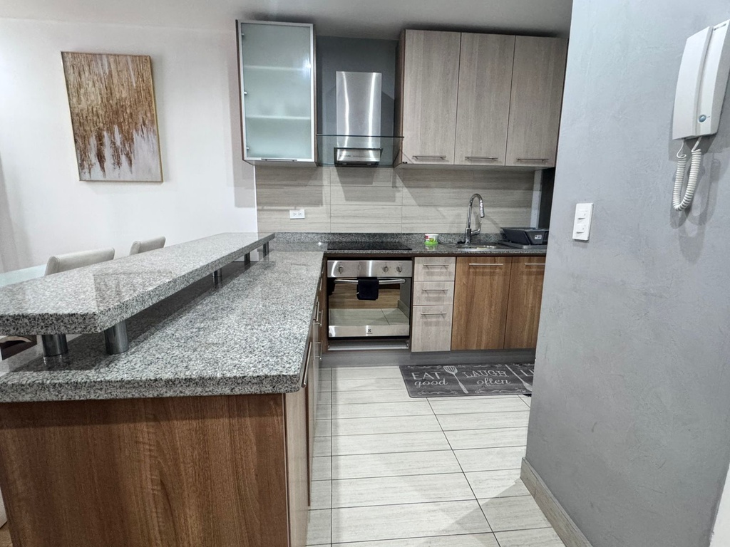 Suite Moderna en Venta Sector República del Salvador