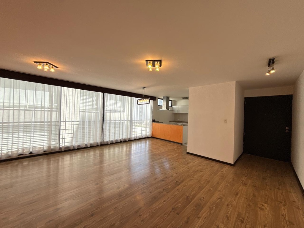 Departamento de 3 Dormitorios en Venta Sector Granados