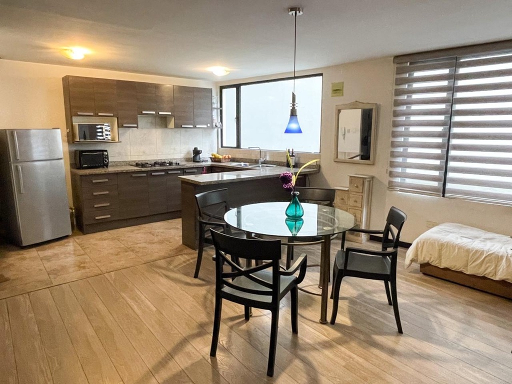 Departamento Amplio de 2 Dormitorios en Venta Sector Bosmediano