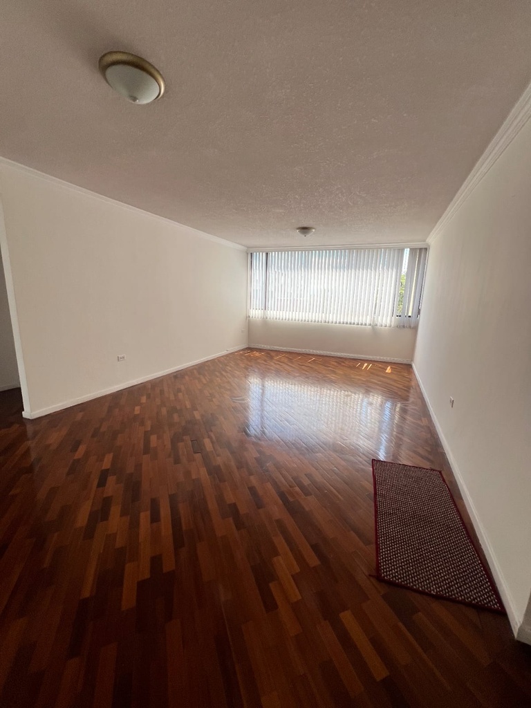  Departamento con Excelente Ubicación en Alquiler Sector La Gasca