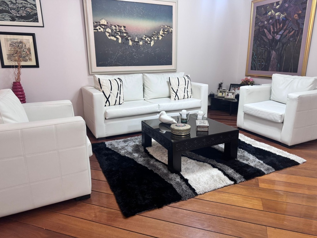 Departamento de 3 Dormitorios y 1 Estudio con Excelente Ubicación en Venta Sector República del Salvador