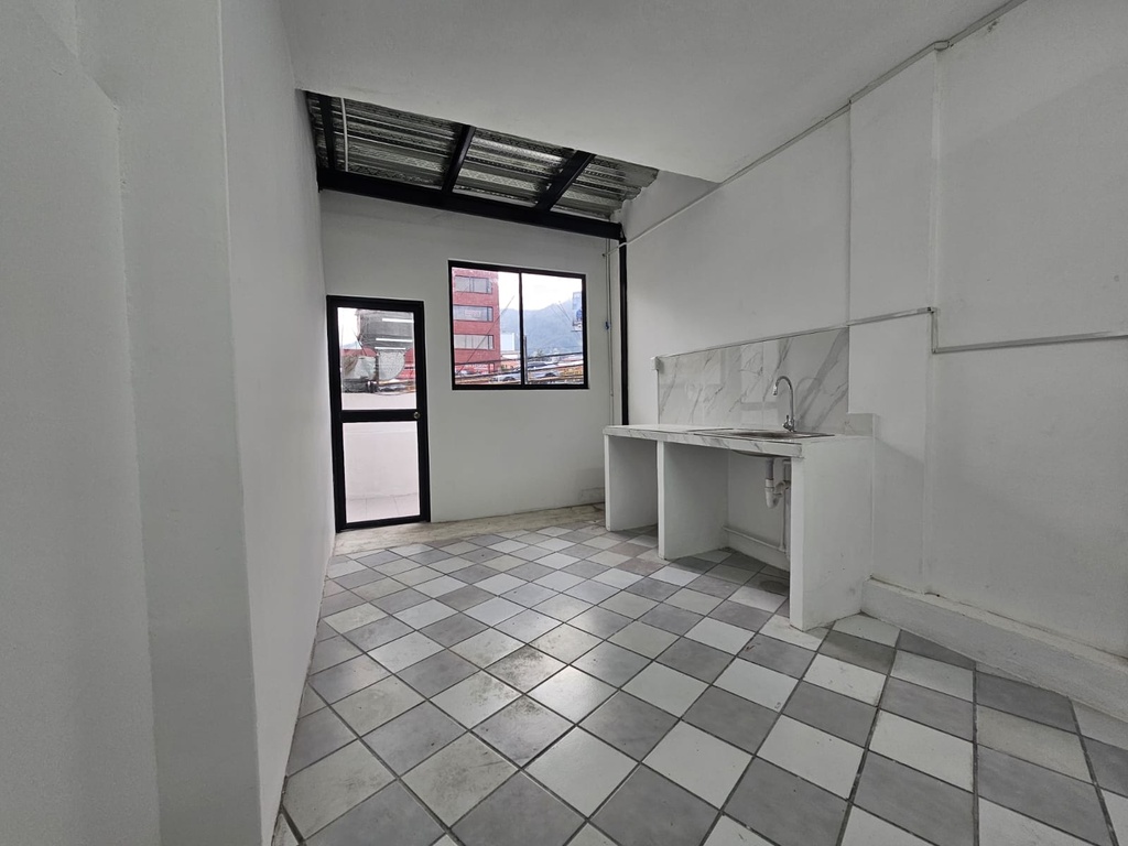 Suite con Ubicación Estratégica en Alquiler Sector La Carolina