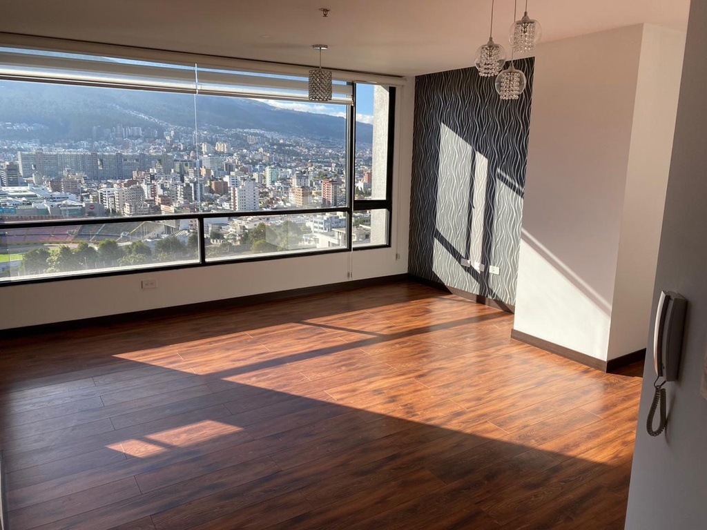 Suite con Excelente Ubicación en Venta Sector Batan Alto