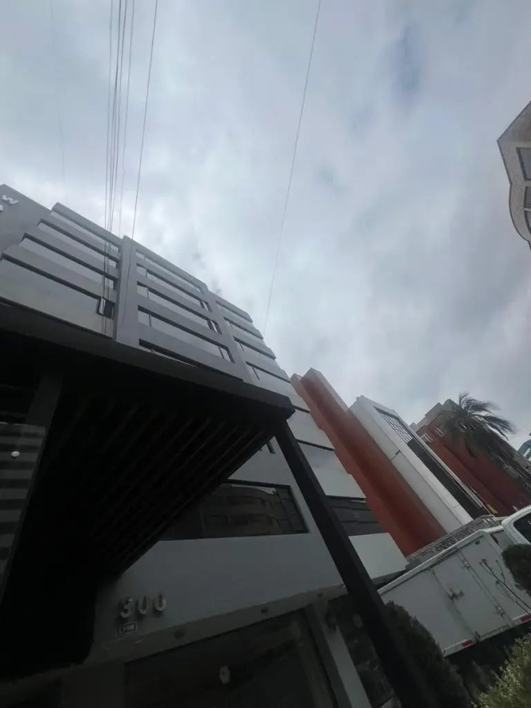 Centro Norte - Edificio Acondicionado Para Hotel