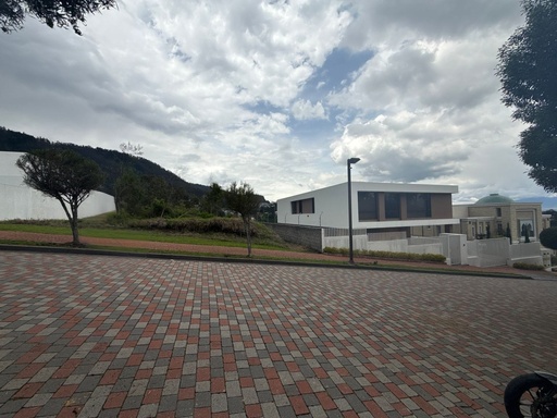 [Cerros de cumbayá - FI] Terreno de Oportunidad en Venta Sector Cumbayá 