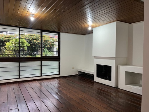 [Casa oficina Rumipamba - FI] Casa Comercial en Alquiler Sector Rumipamba