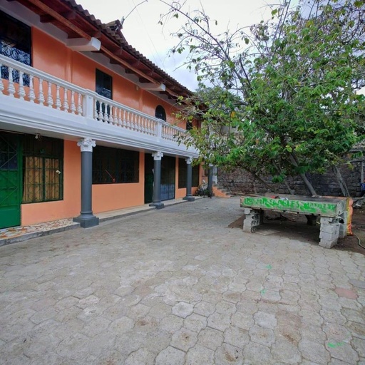 [Guayllabamba - FI] Casa con Ubicación Estratégica en Venta Sector Guayabamba