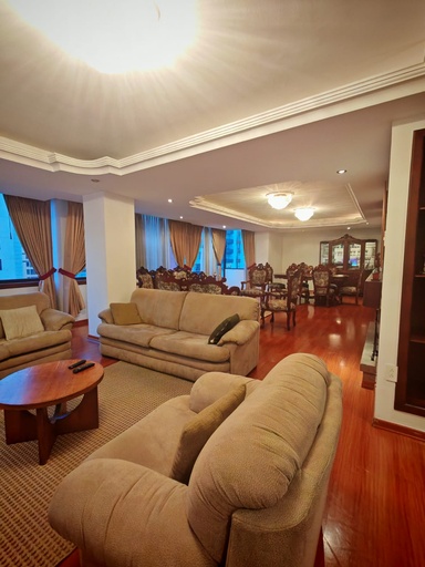 [Edificio Gabriela 2-FI] Departamento con Excelente Ubicación en Alquiler Sector República del Salvador 