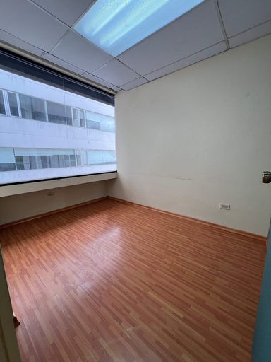 [Edificio Digicom -FI] Oficina con Hermosa Vista en Alquiler Sector Iñaquito