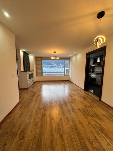 [Santorini 517 - FI] Departamento con Ubicación Estratégica en Venta Sector Granados